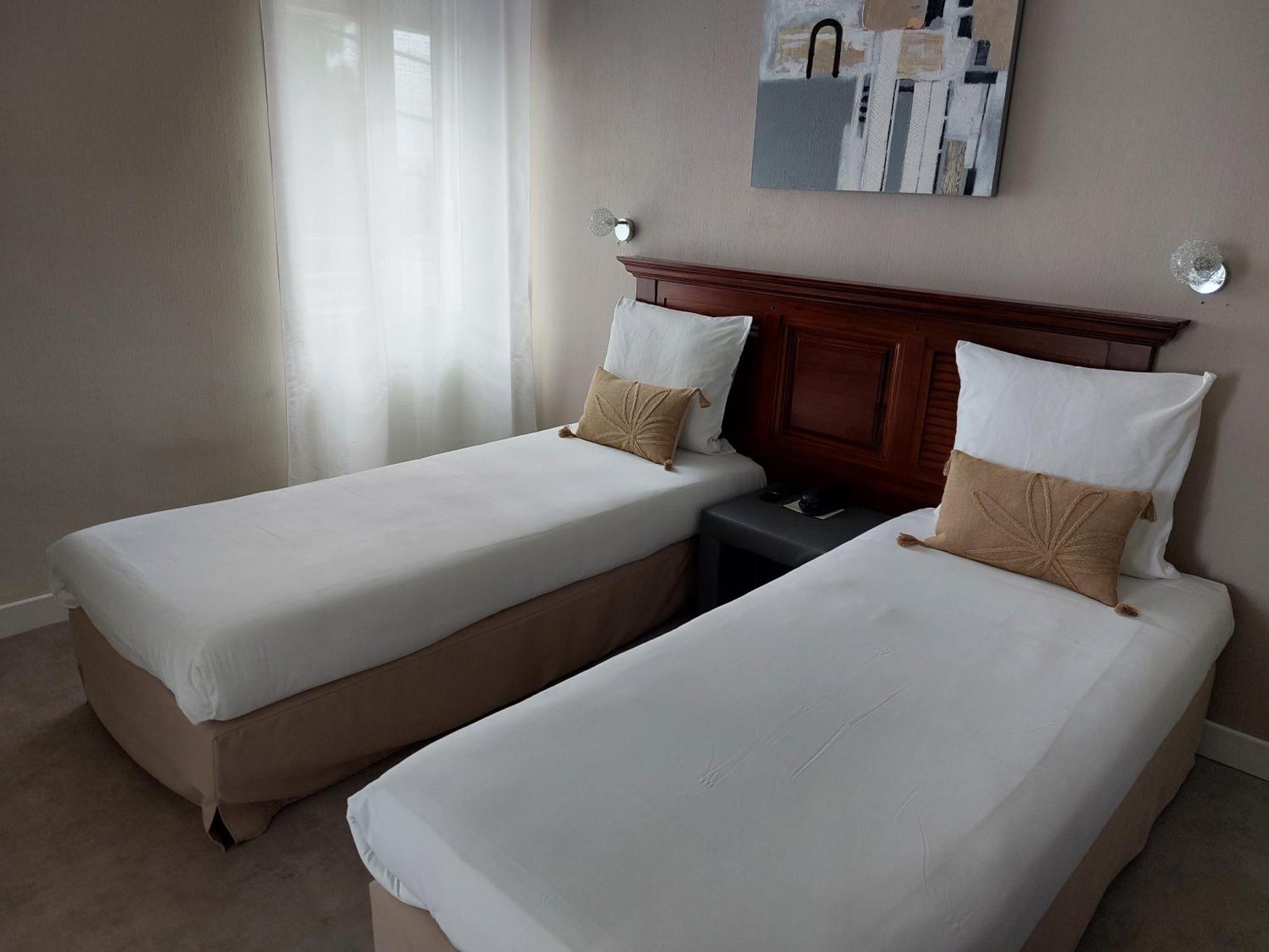 Cit'Hotel L'Europe - Cholet Gare Dış mekan fotoğraf