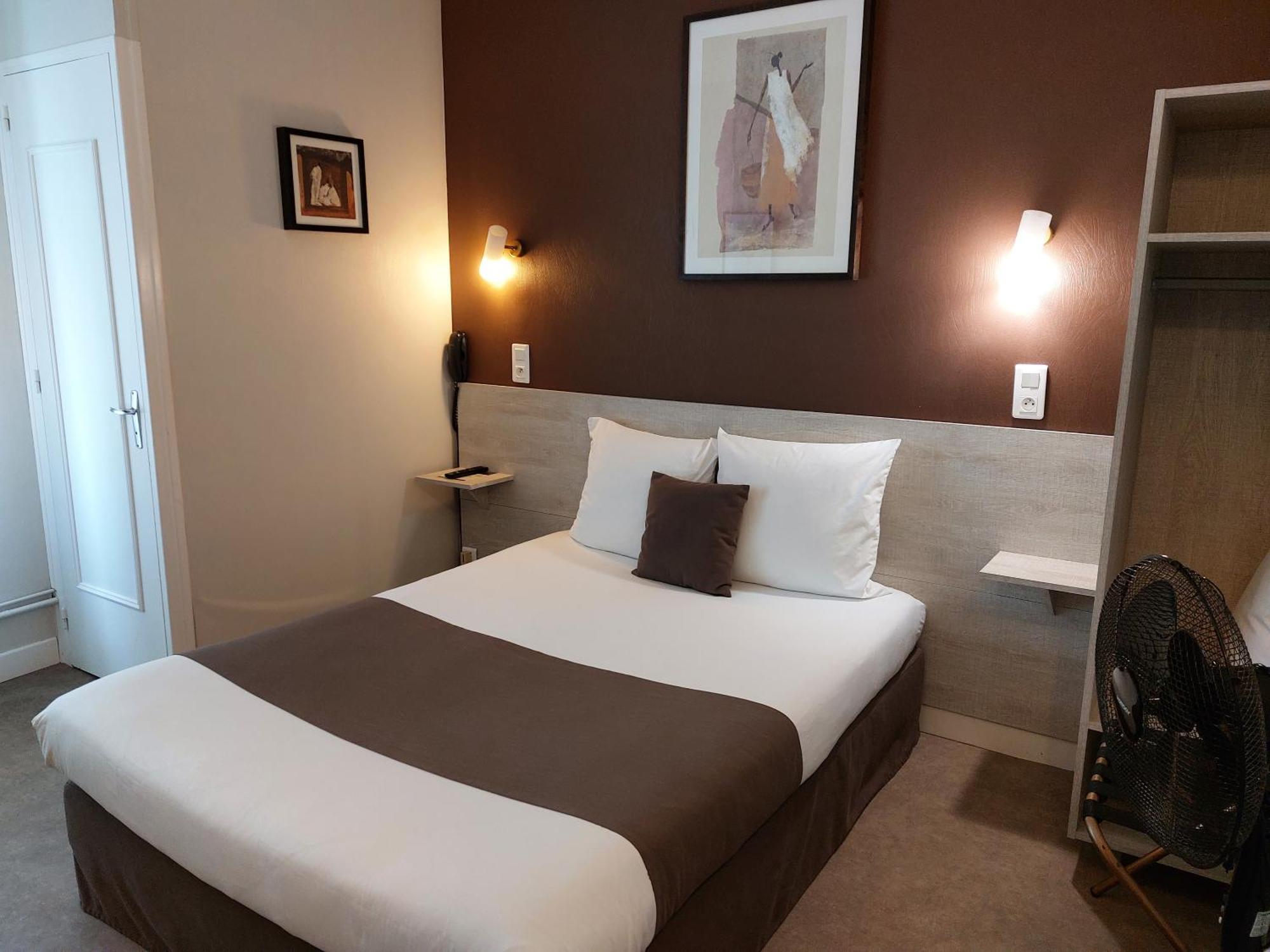 Cit'Hotel L'Europe - Cholet Gare Dış mekan fotoğraf