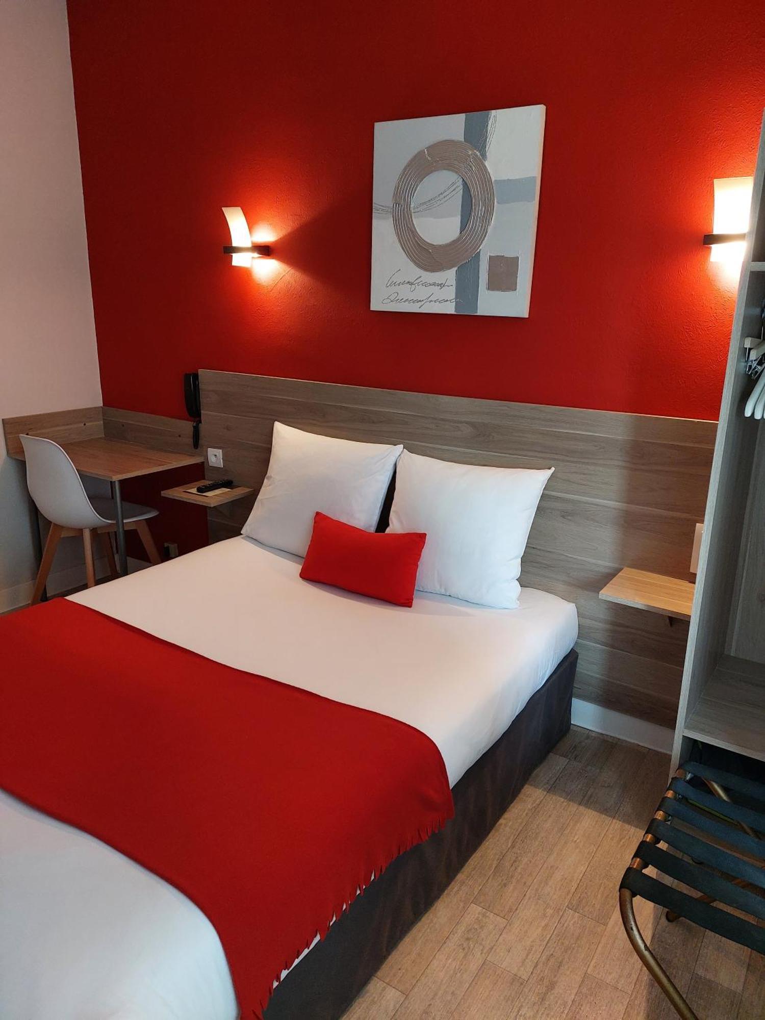 Cit'Hotel L'Europe - Cholet Gare Dış mekan fotoğraf