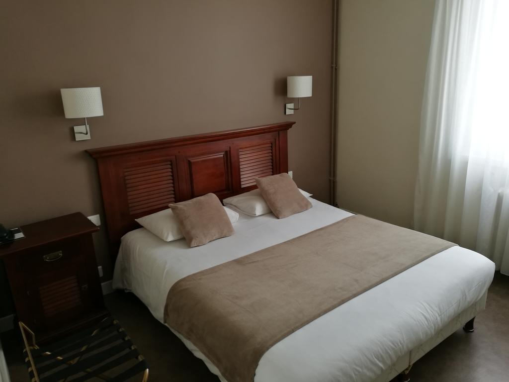 Cit'Hotel L'Europe - Cholet Gare Dış mekan fotoğraf